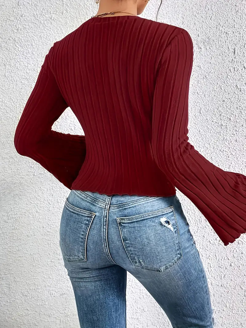 1pc Elegant Polyester Knit Top for Women - Solid Color Crew Neck Long Sleeve Blouse with Trumpet Sleeves, Regular Length, Fall/Winter Fashion