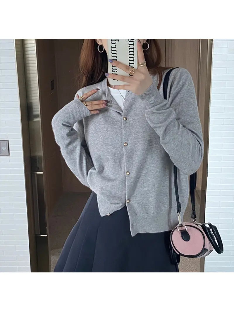 Women's Cardigan Sweater - Elegant Button-Front Closure, Soft Long Sleeve Sweater for Women, Office, Party, Everyday Outfits