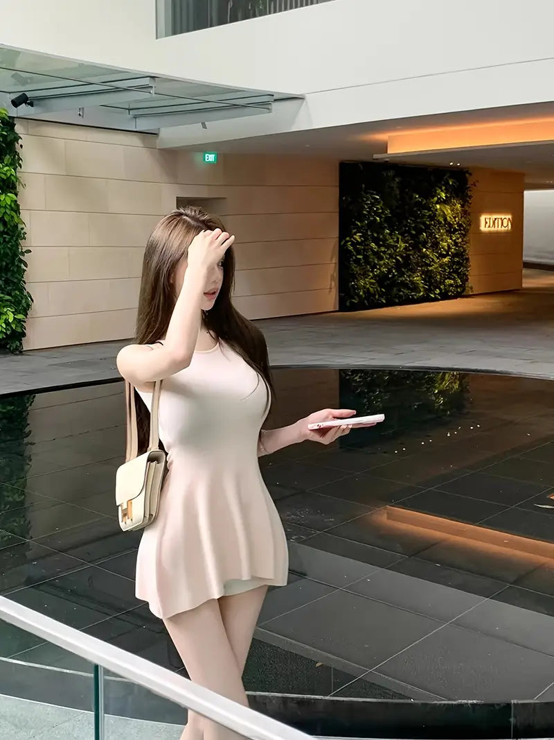 2025 Summer Sexy Korean-Style Sleeveless Fish-Tail Dress - Soft Beige, Skin-Fitting, Waist-Cinching, Round Neck, Perfect for Casual & Formal Events, Casual Event Dress | Sleeveless Fashion | Skinfit Dress